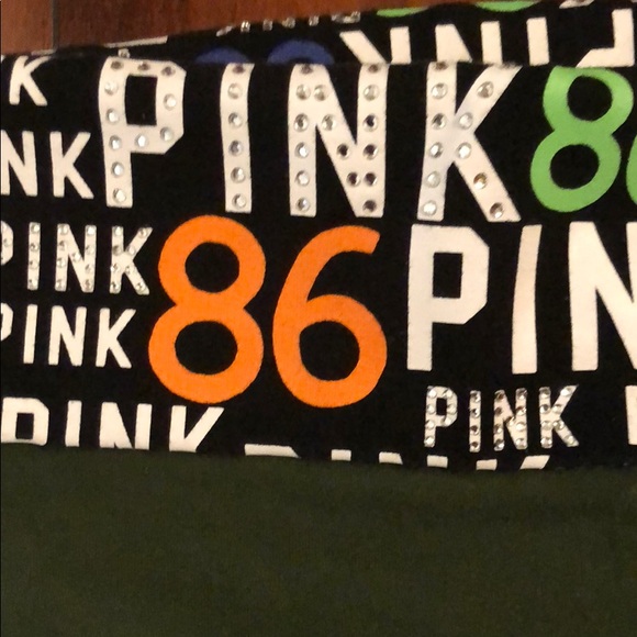 Victoria secret pink shorts - Picture 2 of 5